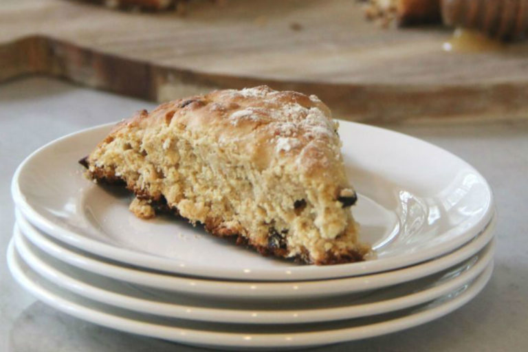 A scone sitting on a plate