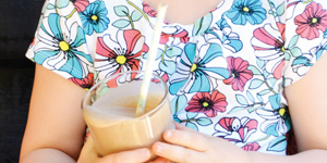 Chocolate Peanut Butter Oatmeal Smoothie - Parents Canada